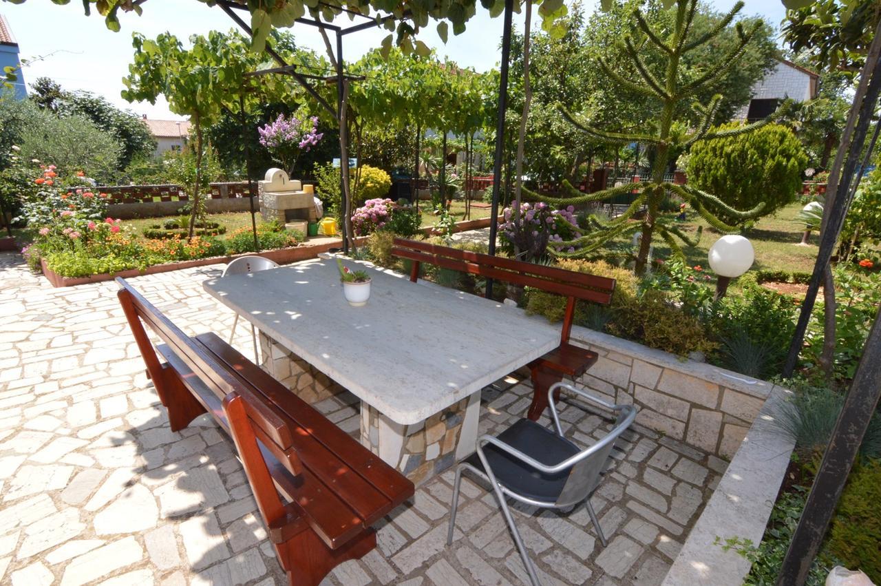 Apartments Mariza Пореч Экстерьер фото